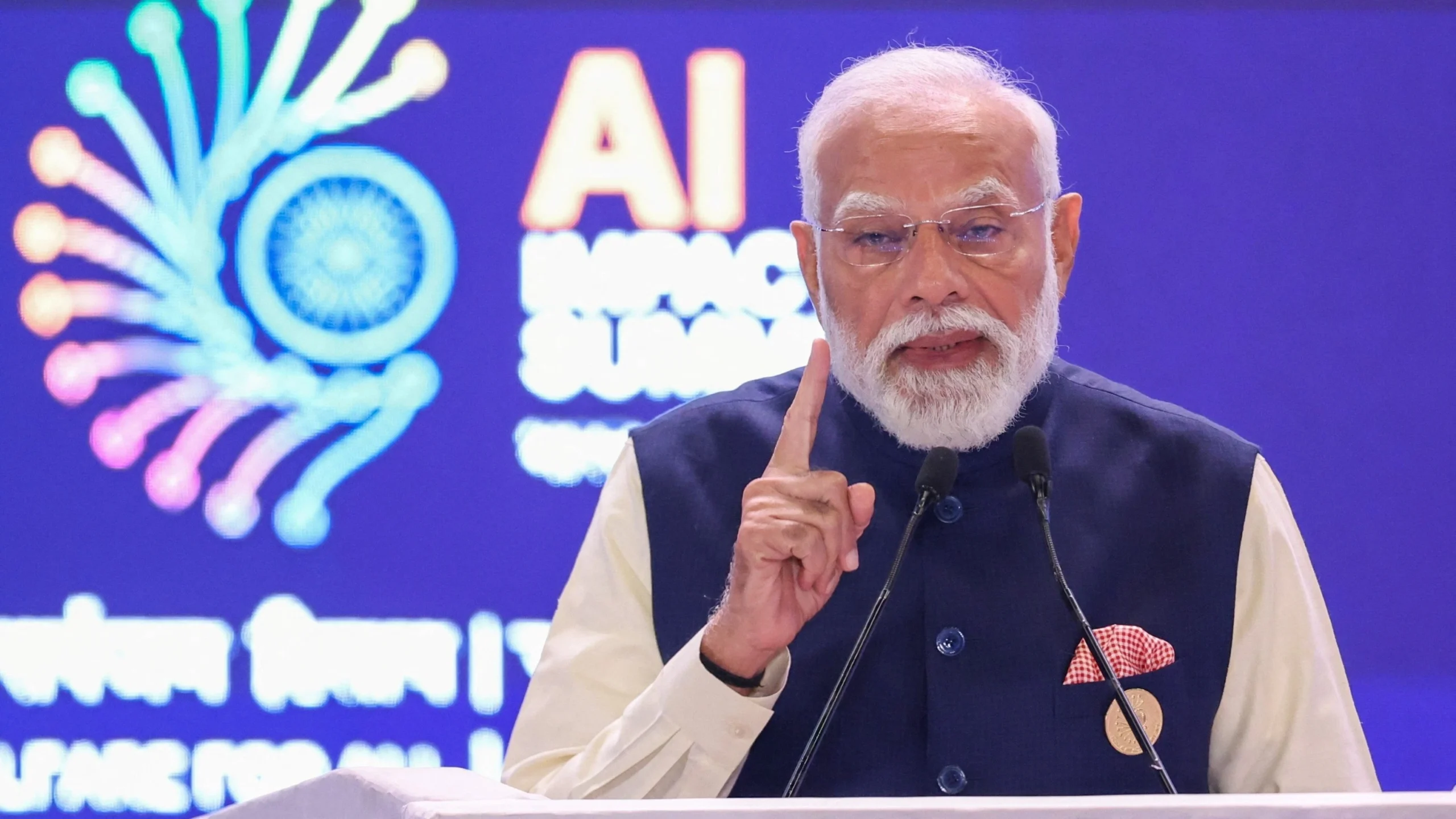 PM Modi’s resolute statement: “Americans will stand in lines for visas”